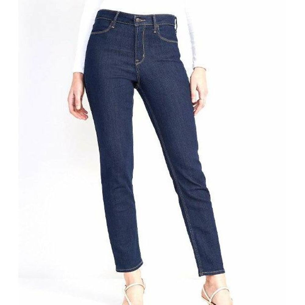 Old Navy Women's Wow High Rise Straight Jeans in Rinse Wash size 8
